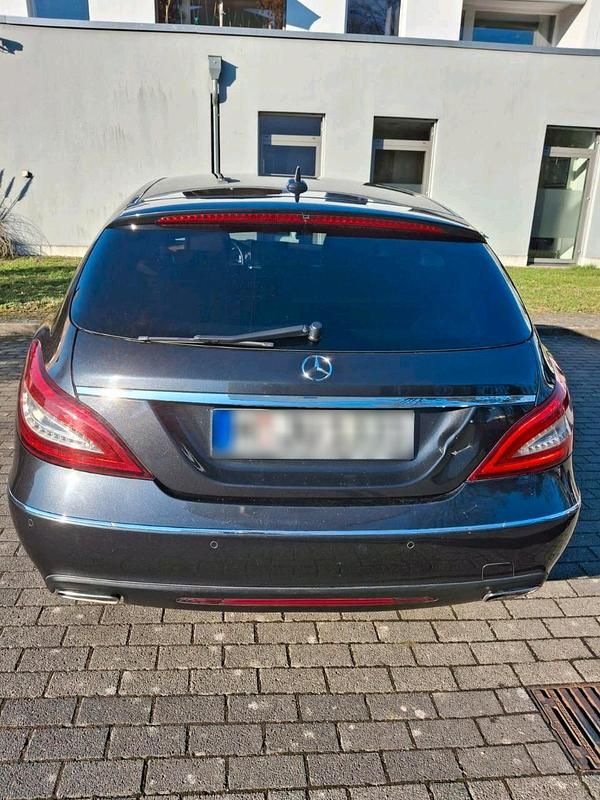 Gebraucht Mercedes CLS350 265 PS (194 kW) 2015 Schwarz Kombi