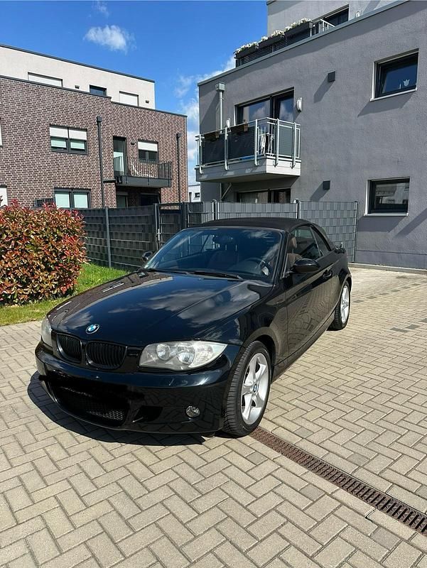 Schwarz Gebraucht 2009 BMW 118 Cabriolet Cabrio | 6.000 € (Guter Preis) - Bild 1/4