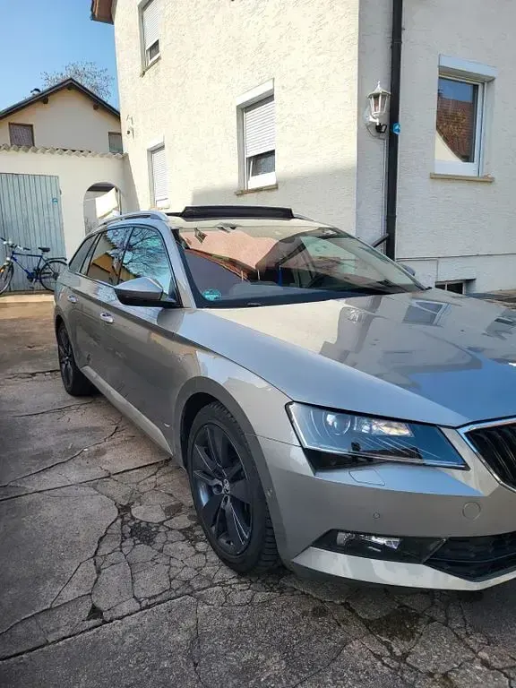 Gebraucht Skoda Superb Style 280 PS (205 kW) 2016 Beige Kombi