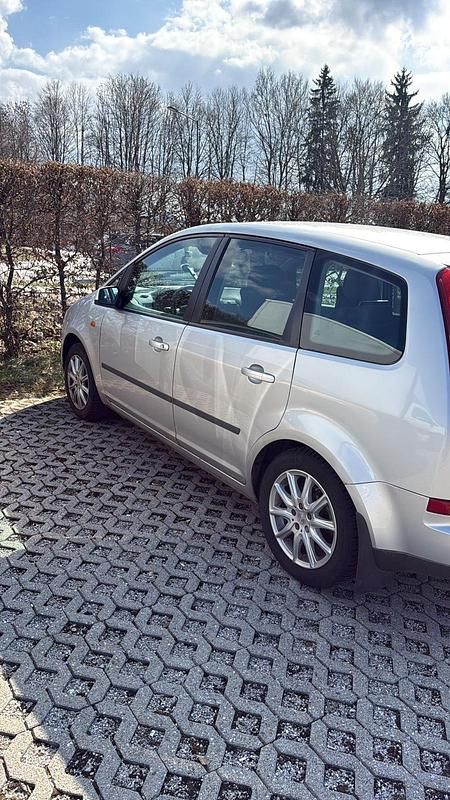 Gebraucht Ford Focus 120 PS (88 kW) 2004 Silber Limousine