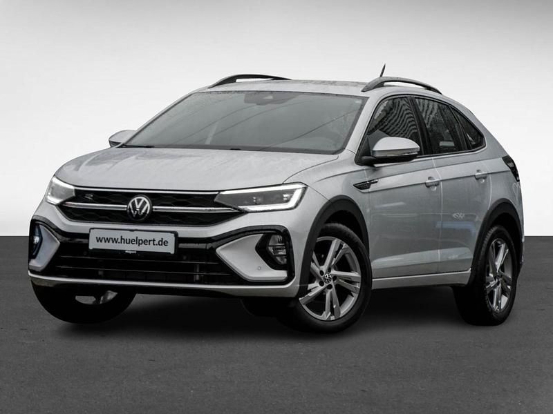 Silber Gebraucht 2022 VW Taigo R-line SUV | 21.613 € (Guter Preis) - Bild 1/3