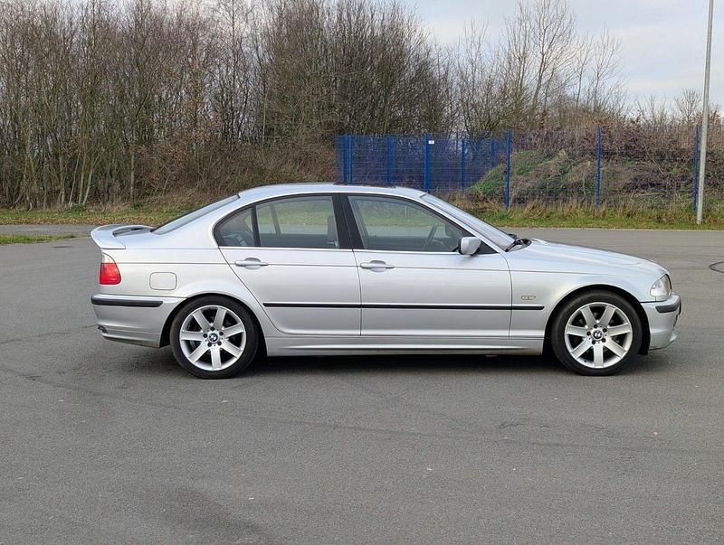Gebraucht BMW 328 M Sport 193 PS (141 kW) 1999 Silber Limousine