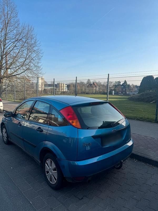 Gebraucht Ford Focus 75 PS (55 kW) 2001 Kleinwagen