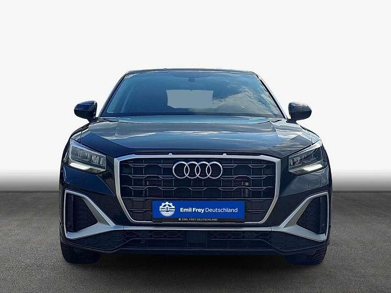 Gebraucht Audi Q2 S-Line 150 PS (110 kW) 2023 Mythos black metallic SUV