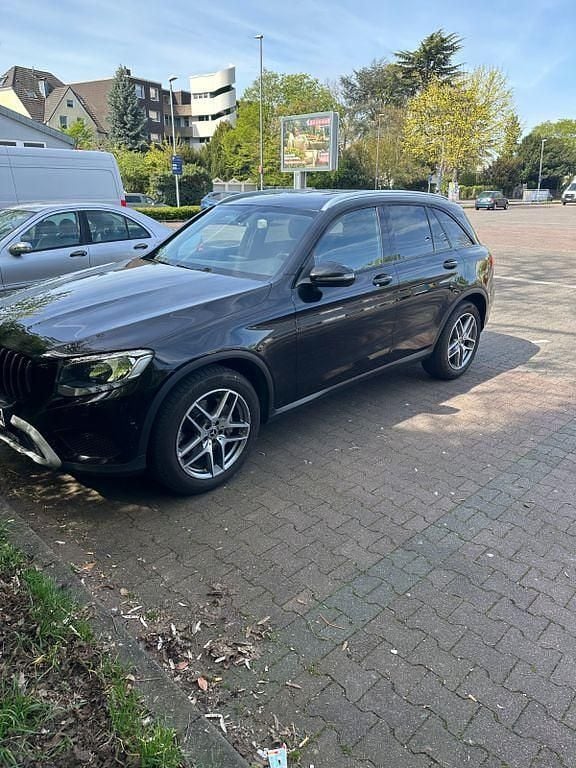 Gebraucht Mercedes GLC220 170 PS (125 kW) 2015 Schwarz SUV