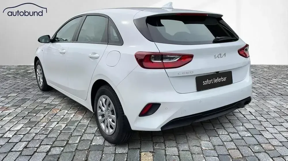 Nowe Kia Ceed Best 140 KM (102 kW) 2025 Biały Hatchback