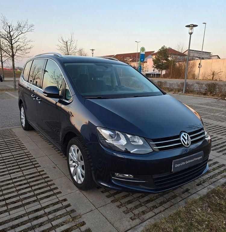 Gebraucht VW Sharan Highline 177 PS (130 kW) 2014 Blau Van / Kleinbus