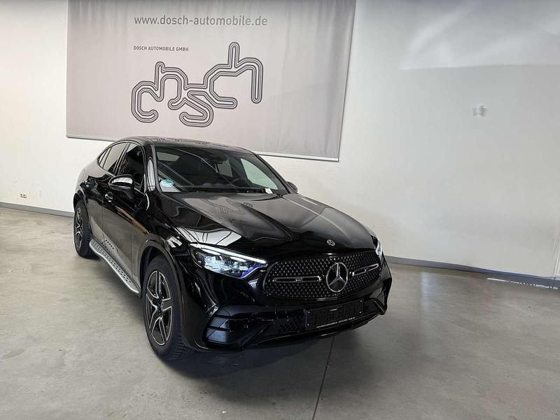 Schwarz/baltic black Gebraucht 2025 Mercedes GLC220 AMG Coupé | 64.790 € (Guter Preis) - Bild 1/4