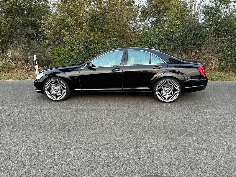 Schwarz Gebraucht 2009 Mercedes S400 Limousine | 10.000 € (Guter Preis) - Bild 1/4