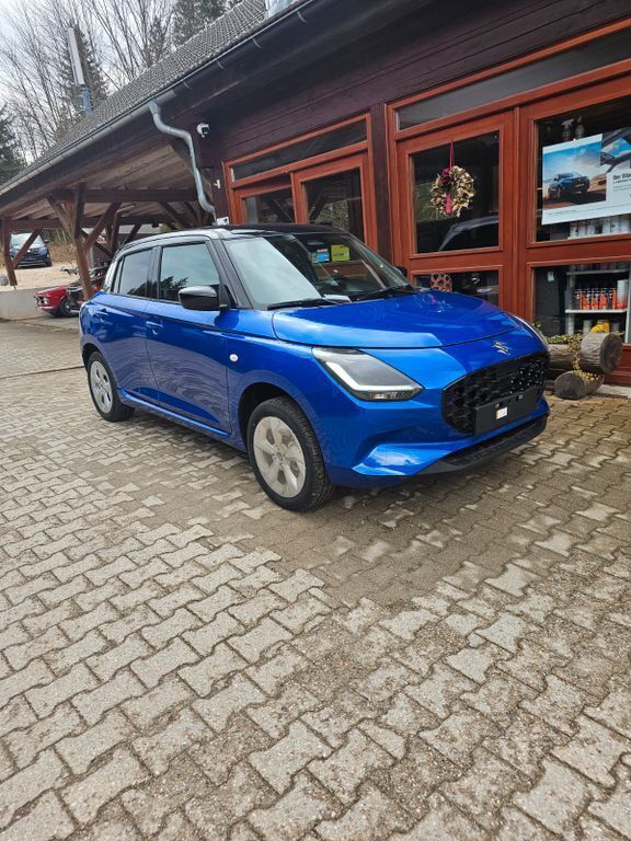 Blau Neu 2025 Suzuki Swift Comfort Limousine | 20.600 € - Bild 1/4