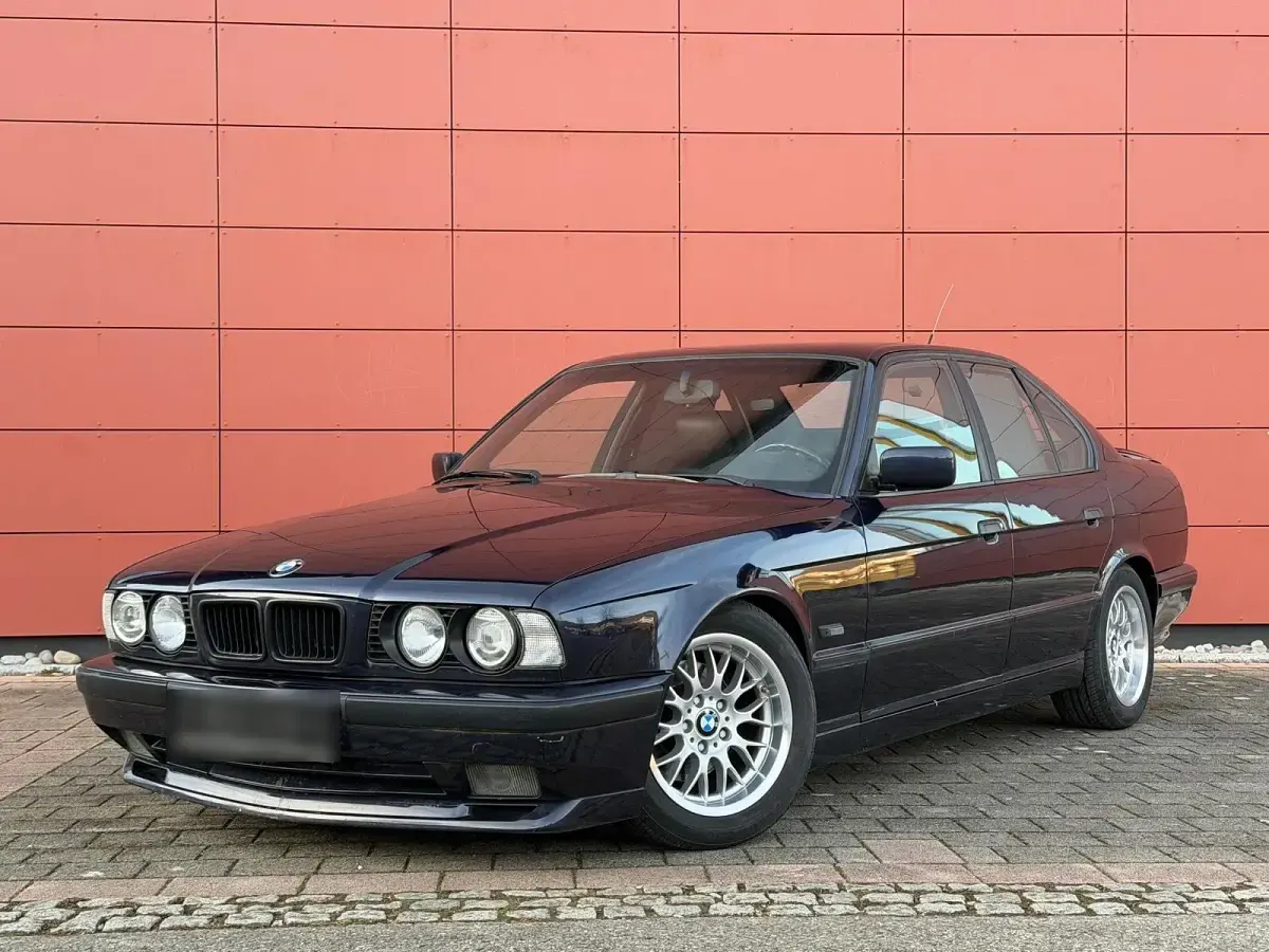 Brugt BMW 540 Performance 286 HK (210 kW) 1994 Blå Sedan