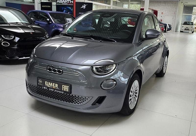 Gebraucht Fiat 500e Action 69 kW (95 PS) 2022 Grau Limousine