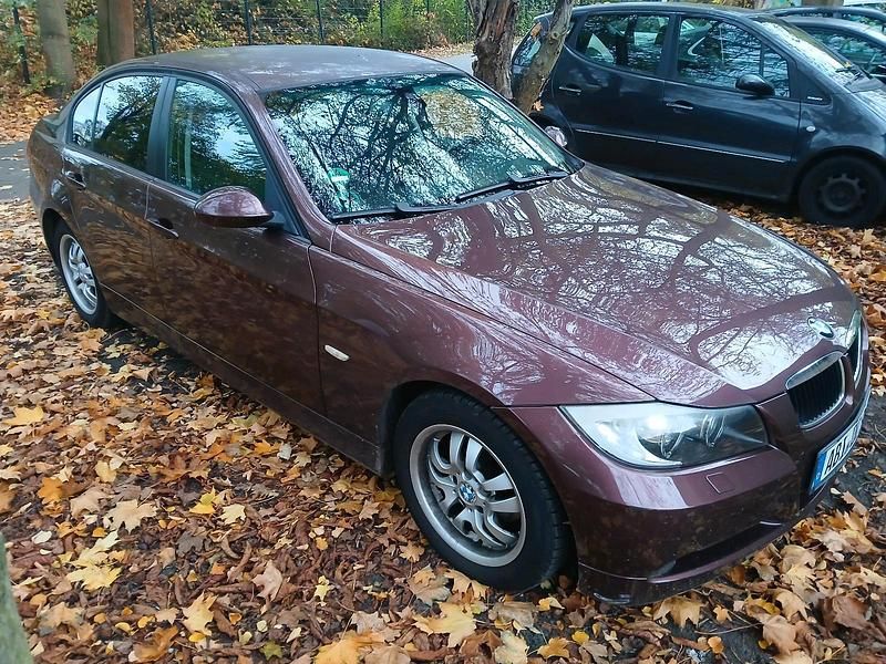 Andere farben Gebraucht 2006 BMW 320 Limousine | 5.100 € (Fairer Preis) - Bild 1/2