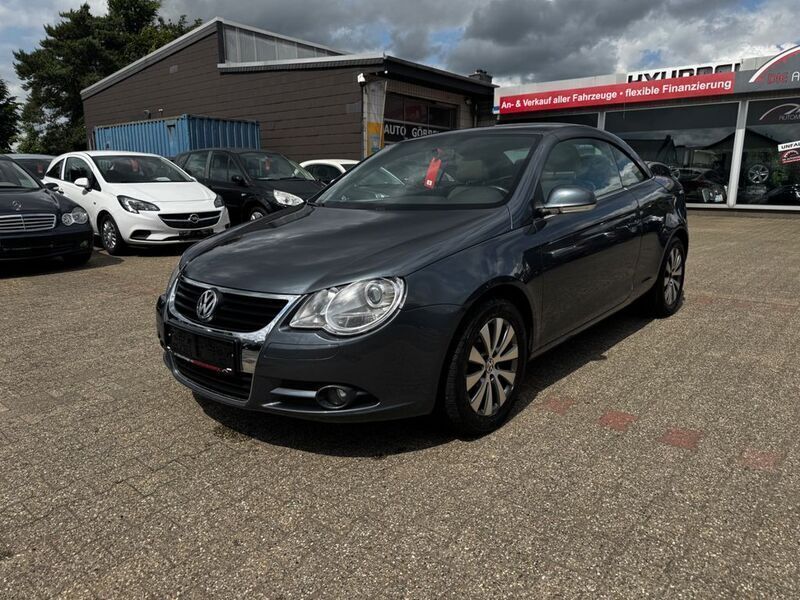 Grau Gebraucht 2006 VW Eos Cabrio | 5.999 € (Etwas zu teuer) - Bild 1/4