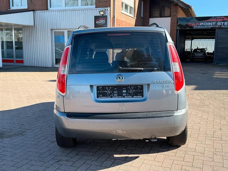 Gebraucht Skoda Roomster 69 PS (50 kW) 2010 Grau Van / Kleinbus