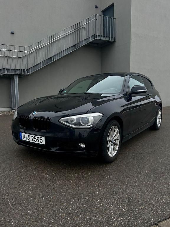 Gebraucht BMW 116 Efficient Dynamics 116 PS (85 kW) 2013 Schwarz Kleinwagen