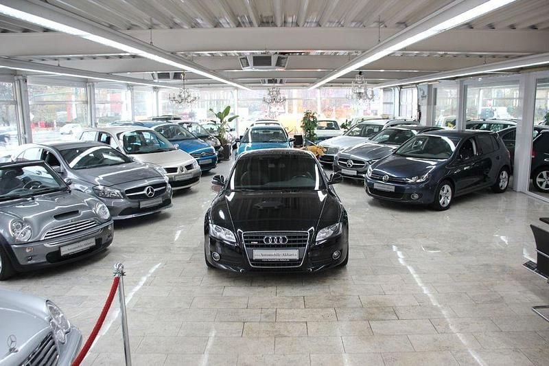 Brillantschwarz Gebraucht 2009 Audi A5 S-Line Coupé | 5.990 € (Guter Preis) - Bild 1/4