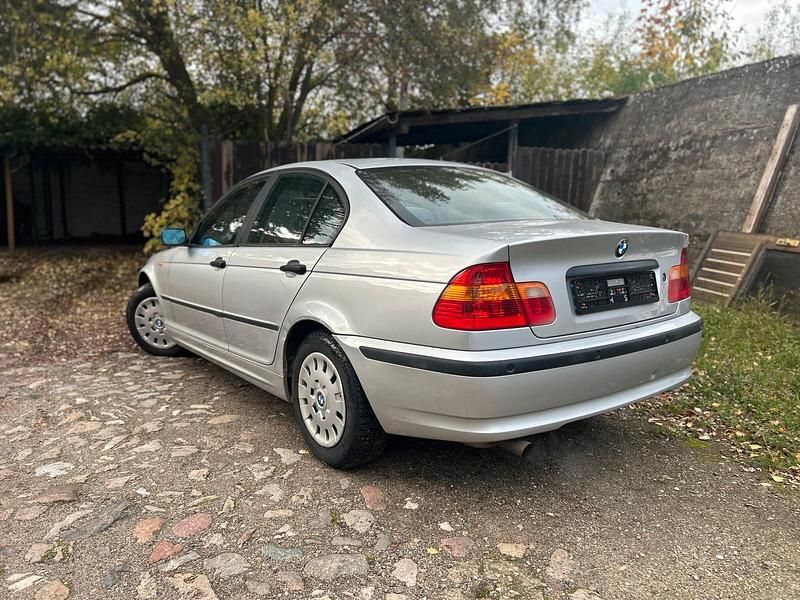 Gebraucht BMW 316 116 PS (85 kW) 2002 Silber Limousine