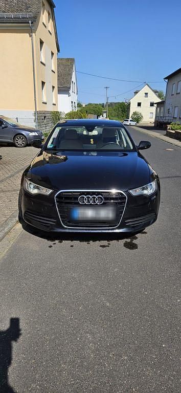 Gebraucht Audi A6 Comfort 204 PS (150 kW) 2012 Schwarz Limousine