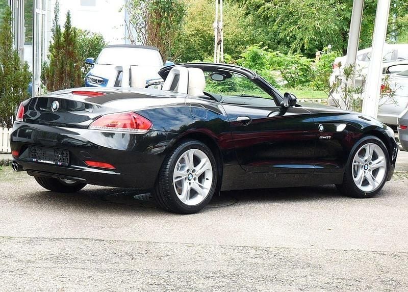 Schwarz Gebraucht 2009 BMW Z4 Sport Line Cabrio | 17.980 € (Teuer) - Bild 1/4