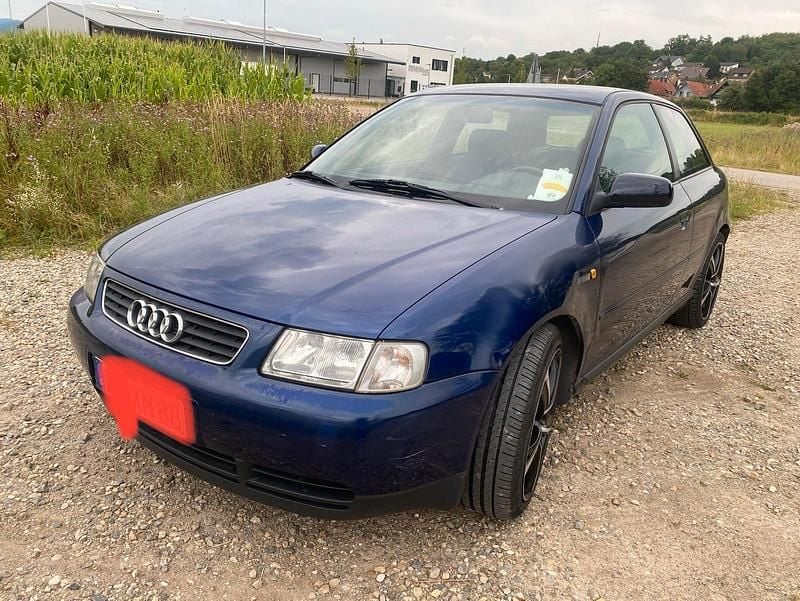 Blau Gebraucht 1998 Audi A3 Kleinwagen | 850 € (Fairer Preis) - Bild 1/4