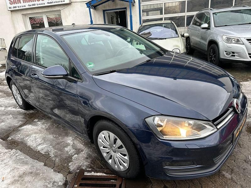 Gebraucht VW Golf VII Trendline 86 PS (63 kW) 2013 Blau Limousine