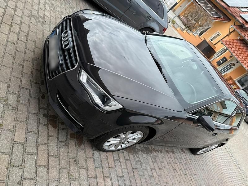 Second-hand Audi A3 122 CP (89 kW) 2014 Maro Berlinǎ