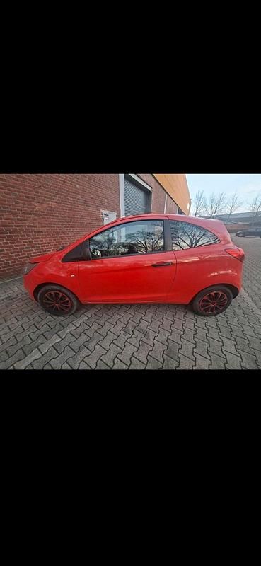 Gebraucht Ford Ka 69 PS (50 kW) 2009 Rot Kleinwagen