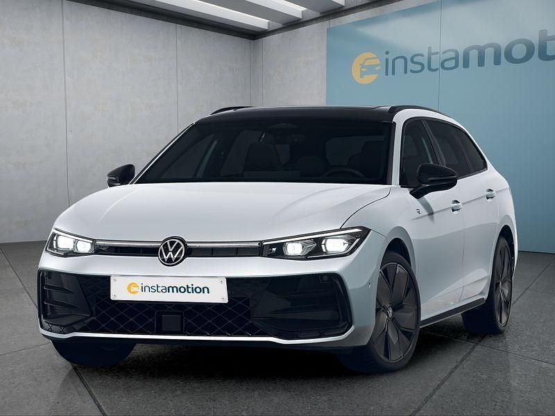 Silber Neu 2025 VW Passat Kombi | 51.899 € (Fairer Preis) - Bild 1/4