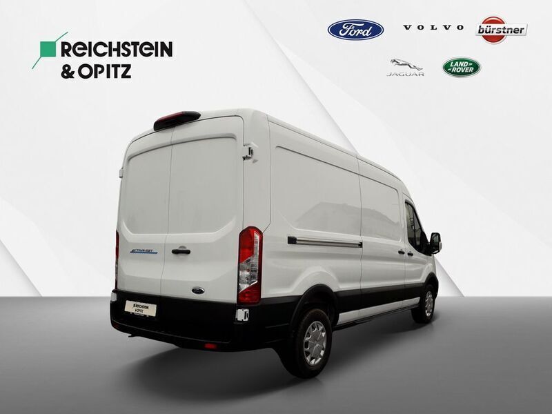 Gebraucht Ford E-Transit Trend 135 kW (184 PS) 2022 Weiß Van