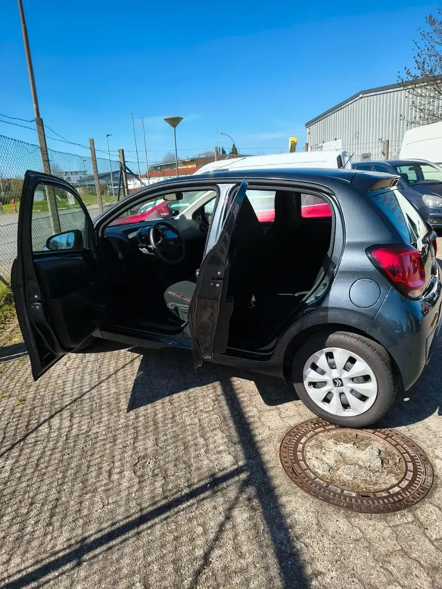 Gebraucht Citroën C1 Shine 72 PS (52 kW) 2021 Schwarz Kleinwagen