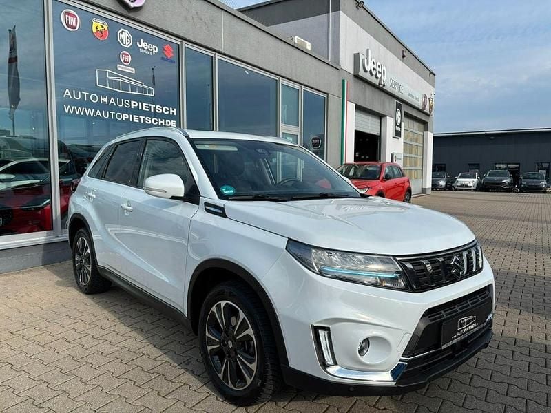 Gebraucht Suzuki Vitara Comfort+ 129 PS (94 kW) 2024 Weiß SUV