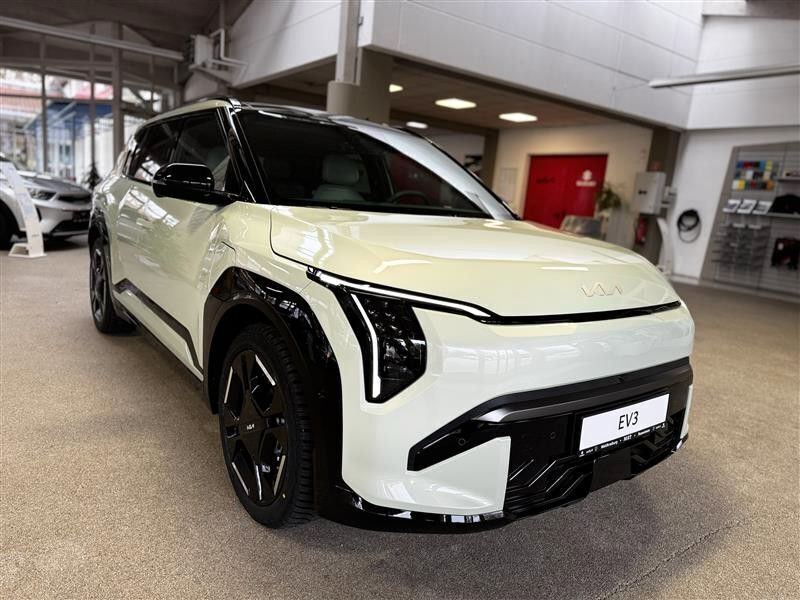 Grün Gebraucht 2024 Kia EV3 Comfort SUV | 43.490 € (Guter Preis) - Bild 1/4