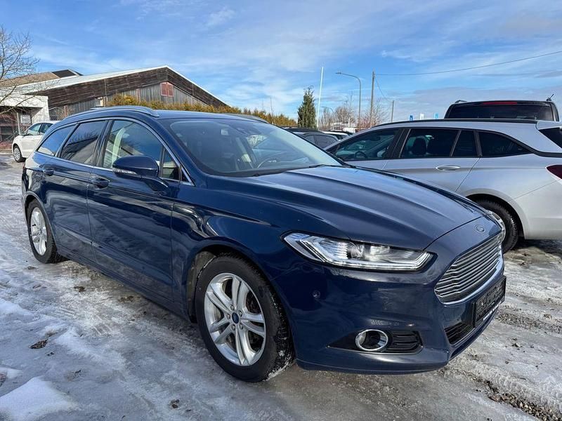 Gebraucht Ford Mondeo Titanium 203 PS (149 kW) 2018 Blau Limousine