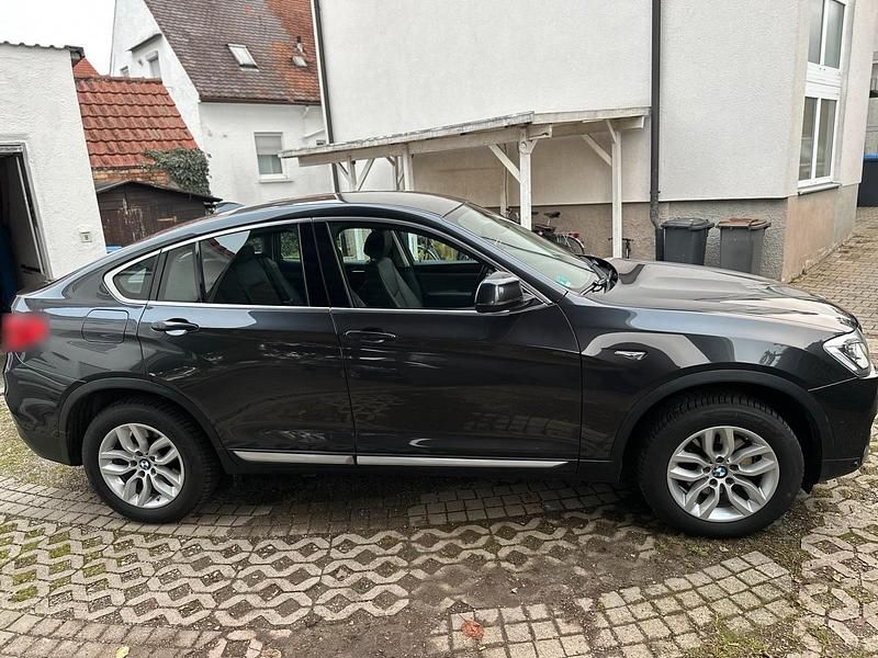 Gebraucht BMW X4 190 PS (139 kW) 2017 Grau SUV