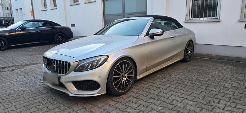 Gebraucht Mercedes C400 AMG 333 PS (244 kW) 2017 Silber Cabrio