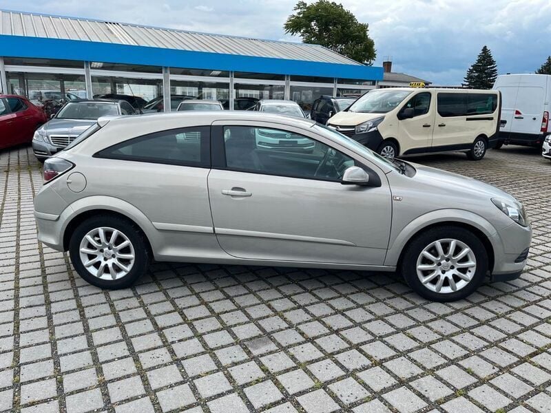 Gebraucht Opel Astra GTC Edition 105 PS (77 kW) 2006 Braun