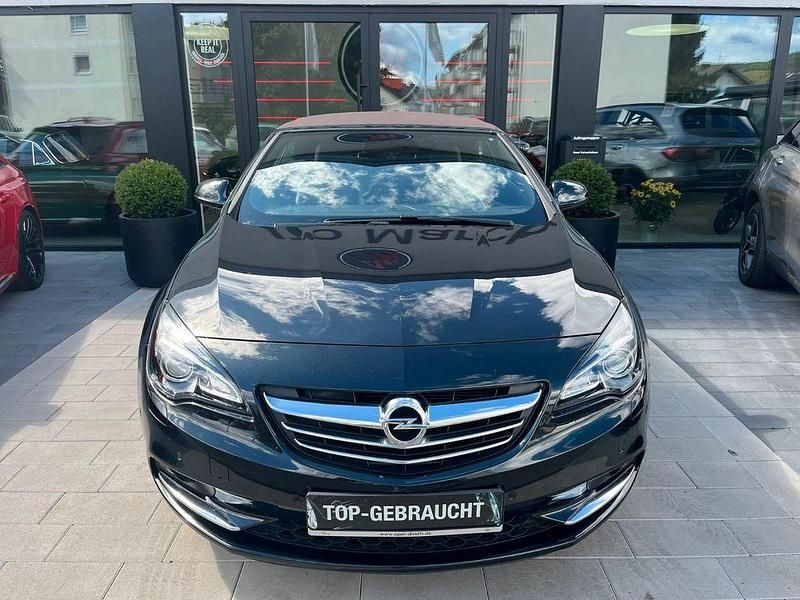 Gebraucht Opel Cascada Innovation 170 PS (125 kW) 2013 Schwarz Cabrio