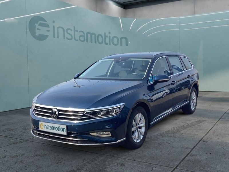 Gebraucht VW Passat 150 PS (110 kW) 2024 Blau Van / Kleinbus