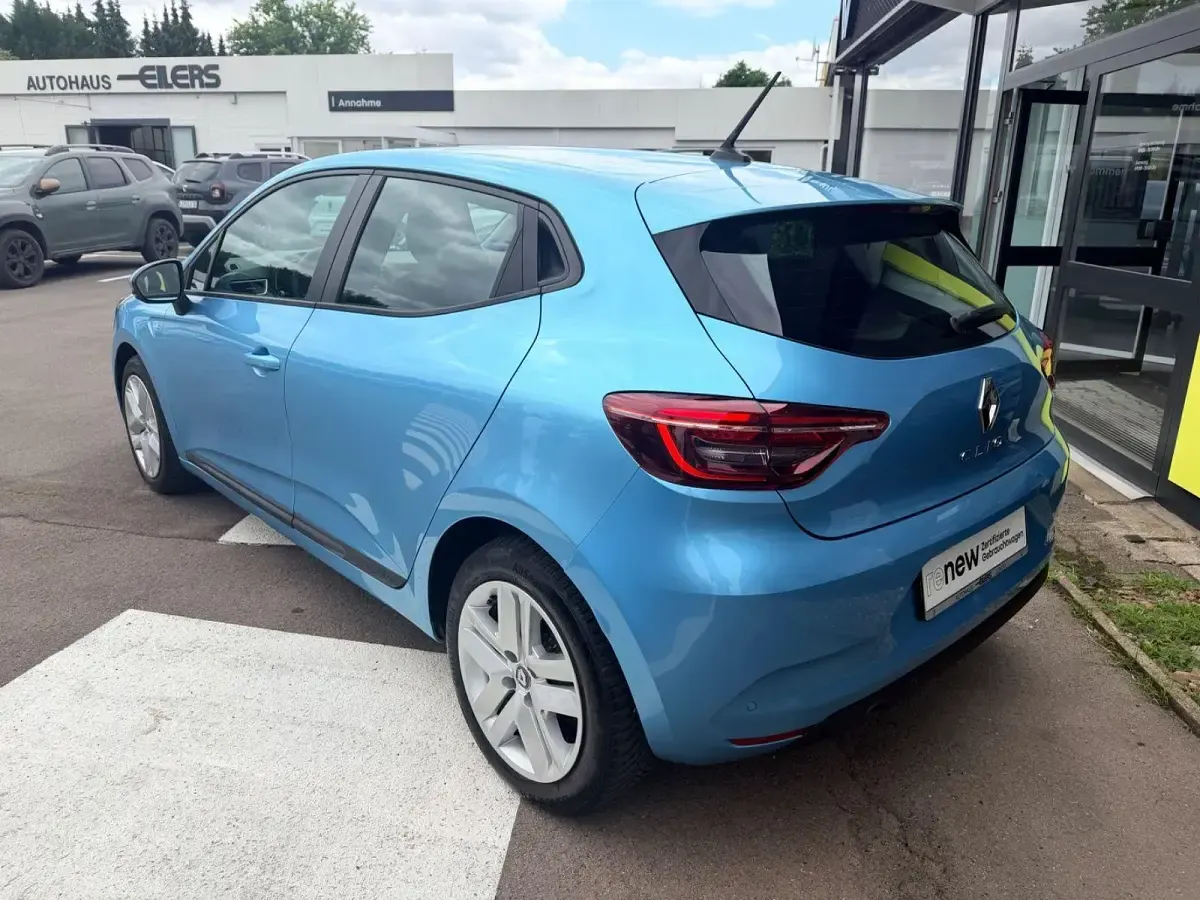 Gebraucht Renault Clio V Zen 91 PS (66 kW) 2021 Blau Kleinwagen