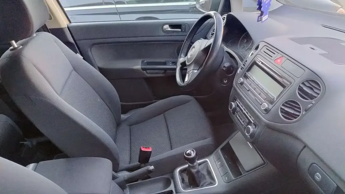 Usata VW Golf VI Trendline 80 CV (58 kW) 2010 Grigio Utilitaria