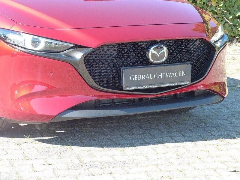 Gebraucht Mazda 3 Selection 150 PS (110 kW) 2021 Magmarot Limousine