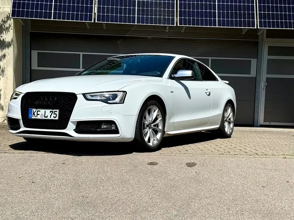 Gebraucht Audi A5 S-Line 245 PS (180 kW) 2014 Weiß Coupé