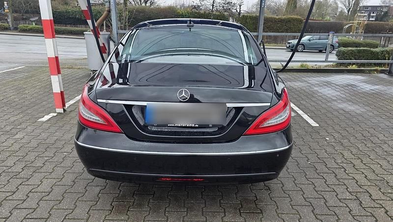 Gebraucht Mercedes CLS350 265 PS (194 kW) 2012 Schwarz Limousine