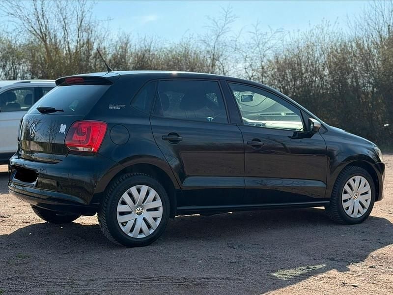 Gebraucht VW Polo Black Edition 60 PS (44 kW) 2014 Schwarz Kleinwagen