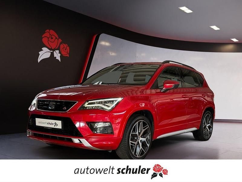 Rojo velvet (metallic) Gebraucht 2018 Seat Ateca FR SUV | 24.480 € (Fairer Preis) - Bild 1/4