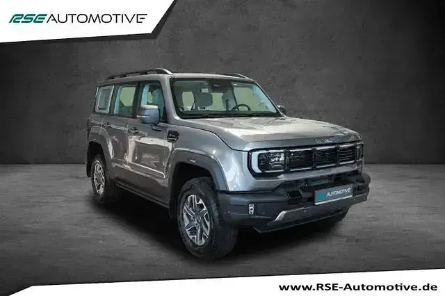 Gebraucht Baic BJ40 234 PS (172 kW) 2025 Orange SUV