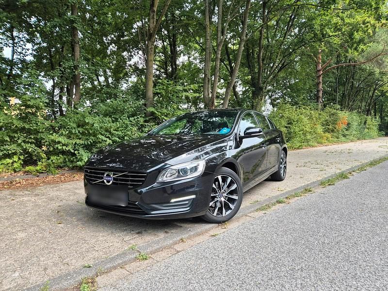 Schwarz Gebraucht 2018 Volvo S60 Linje Svart Limousine | 14.999 € - Bild 1/4