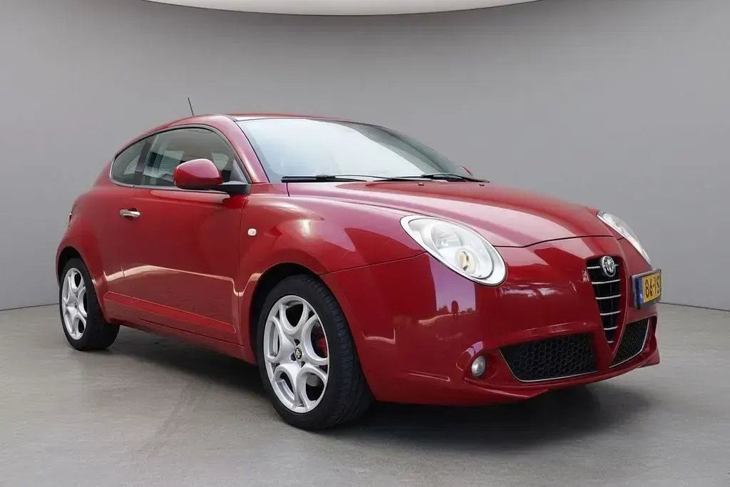 Gebraucht Alfa Romeo MiTo Distinctive 86 PS (63 kW) 2012 Rot Kleinwagen