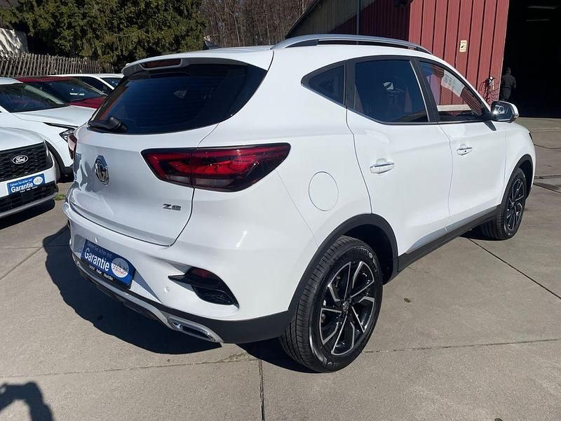 Gebraucht MG ZS Luxury 111 PS (81 kW) 2023 Weiß SUV